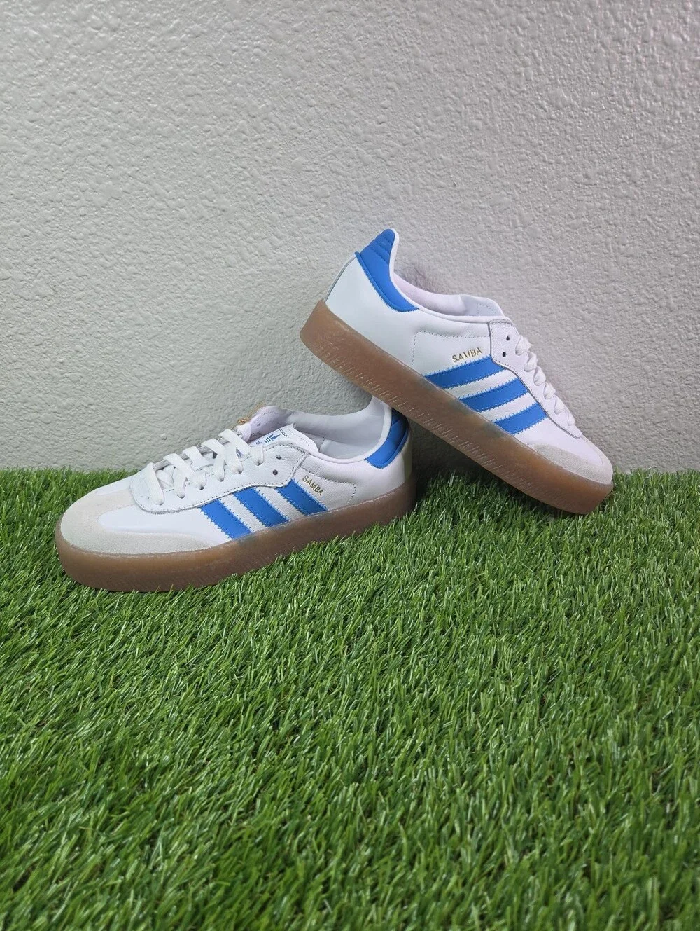 Adidas Samba J White Bright Blue Gum JQ1236 GS Size 5.5/Women's Size 7